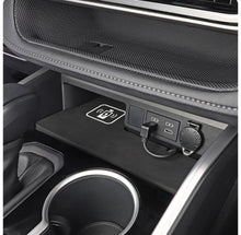 Wireless Charger Center Console Qi Charging Pad for Toyota Highlander 2020-2024