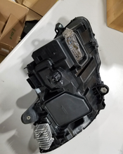 Left Side LED Projector Headlight Assembly for Mercedes-Benz W205 C300 2015-2018 Non-AFS