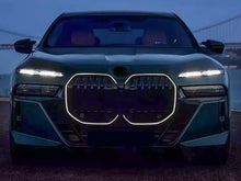 Front Bumper Kidney Grill Grille w/ LED Light For 2023-2026 BMW 7 Series G70 i7