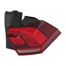 LED Tail Light For Volkswagen Tiguan Outer Rear Brake Lamp 2018-2023