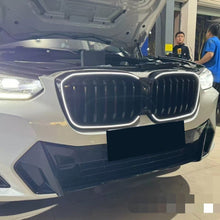 Signal Line Front Kidney Grille With LED Light For 2022-2024 BMW X3 X4 G01 G02 Gloss Black